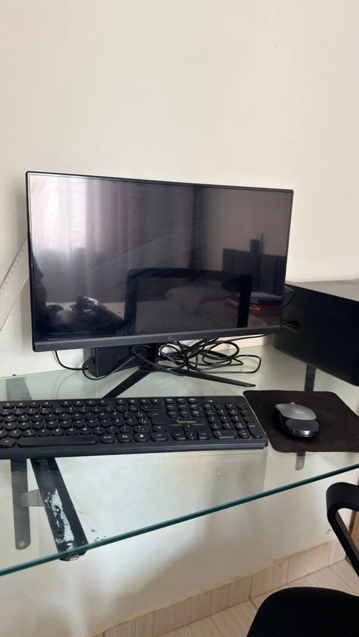 COMPUTADOR ALL IN ONE 
