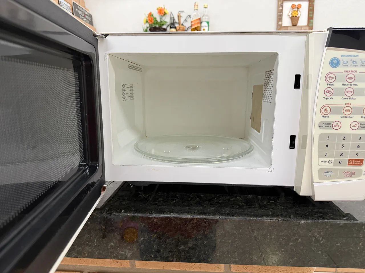 Microondas Electrolux 20 litros  - Foto 4