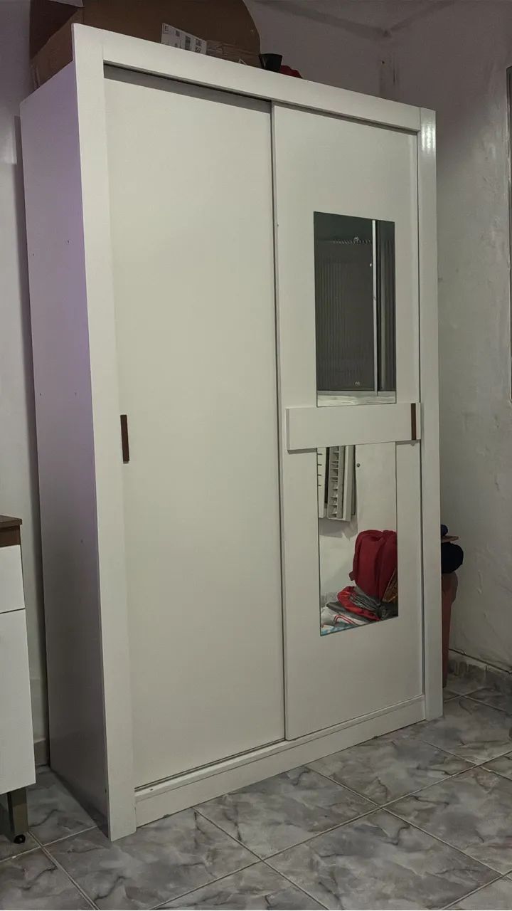 Guarda Roupa