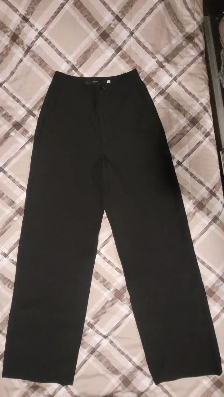 Calça alfaiataria preta PP Youcom