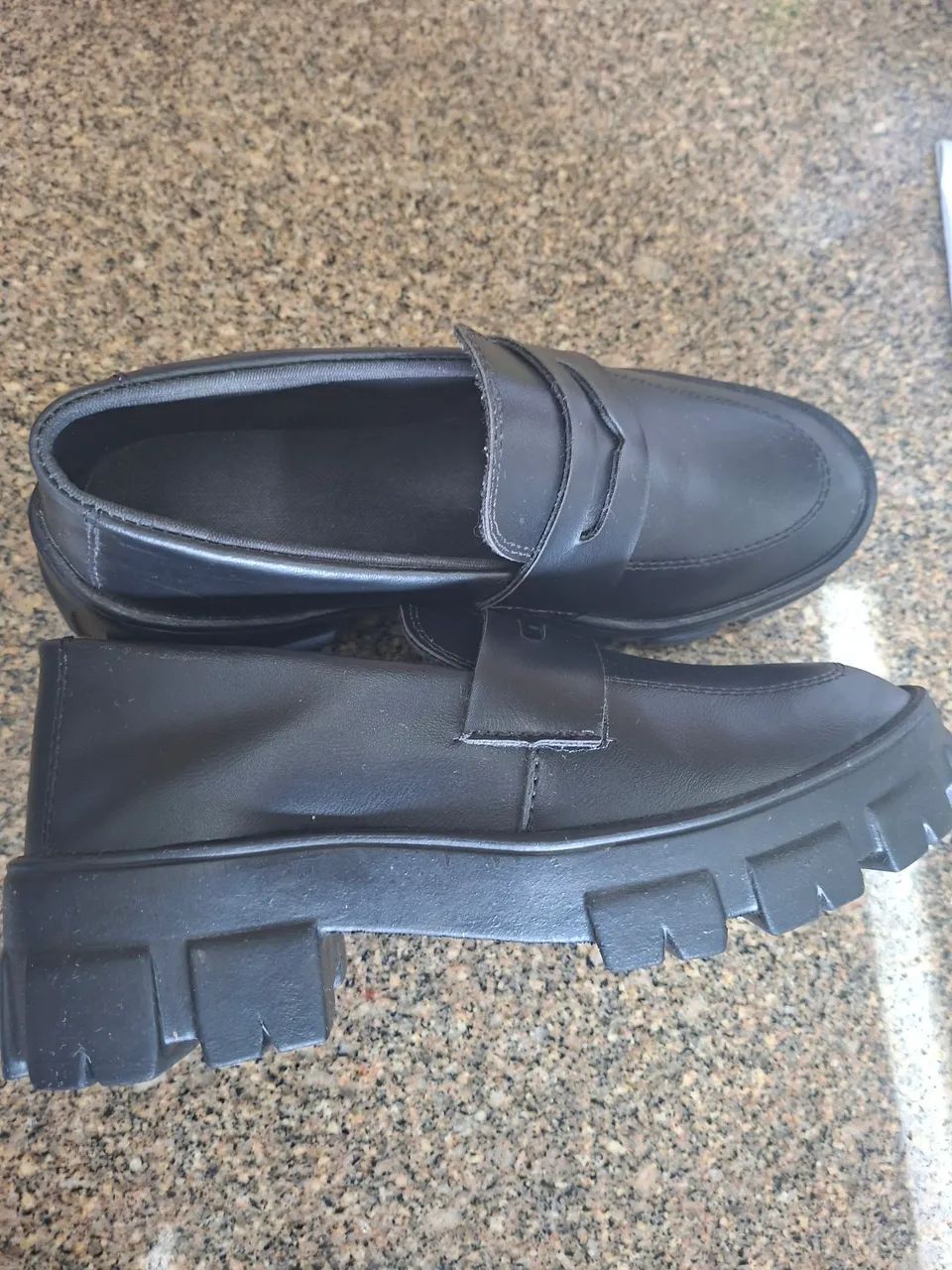 Mocassim couro tratorado - Foto 3
