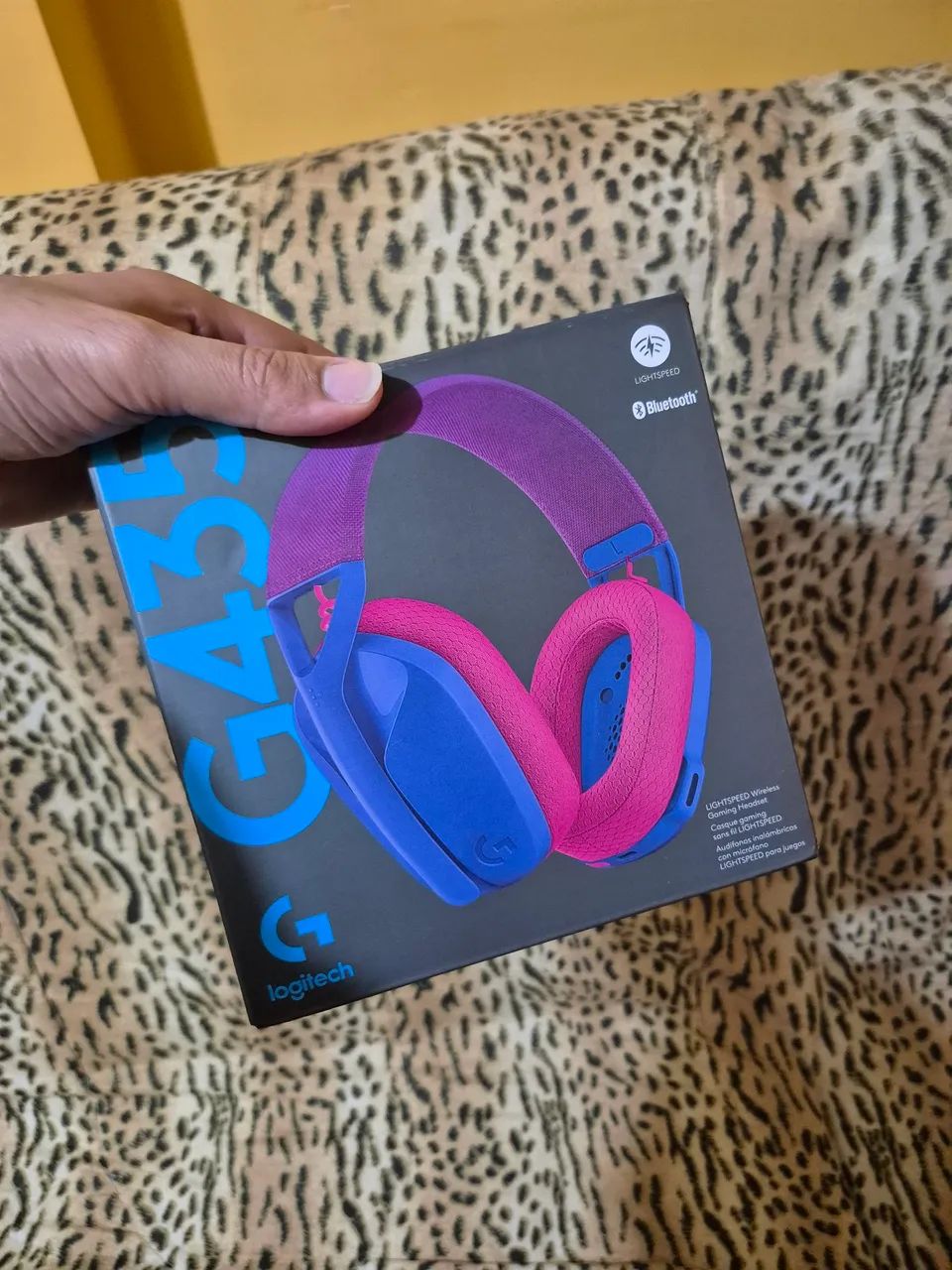 headset Logitech g435  - Foto 3