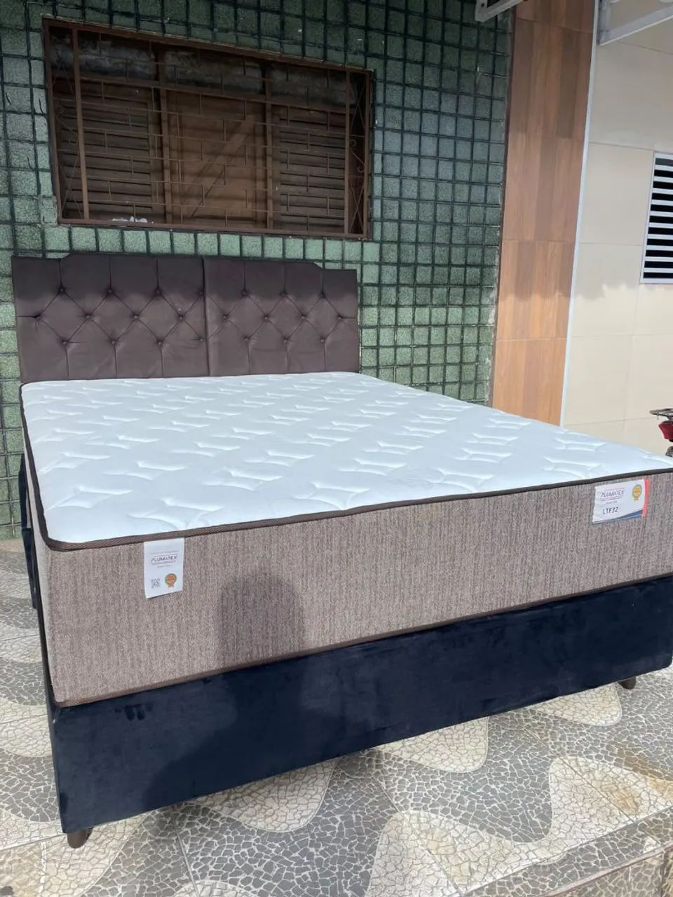 Cama queen LTF plumatex!