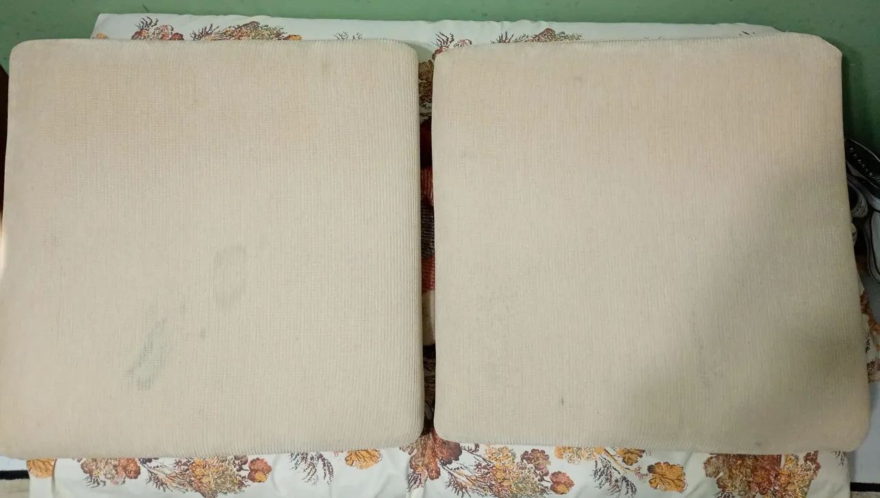 Sofá só almofadas espumas viscoelásticas não deformam