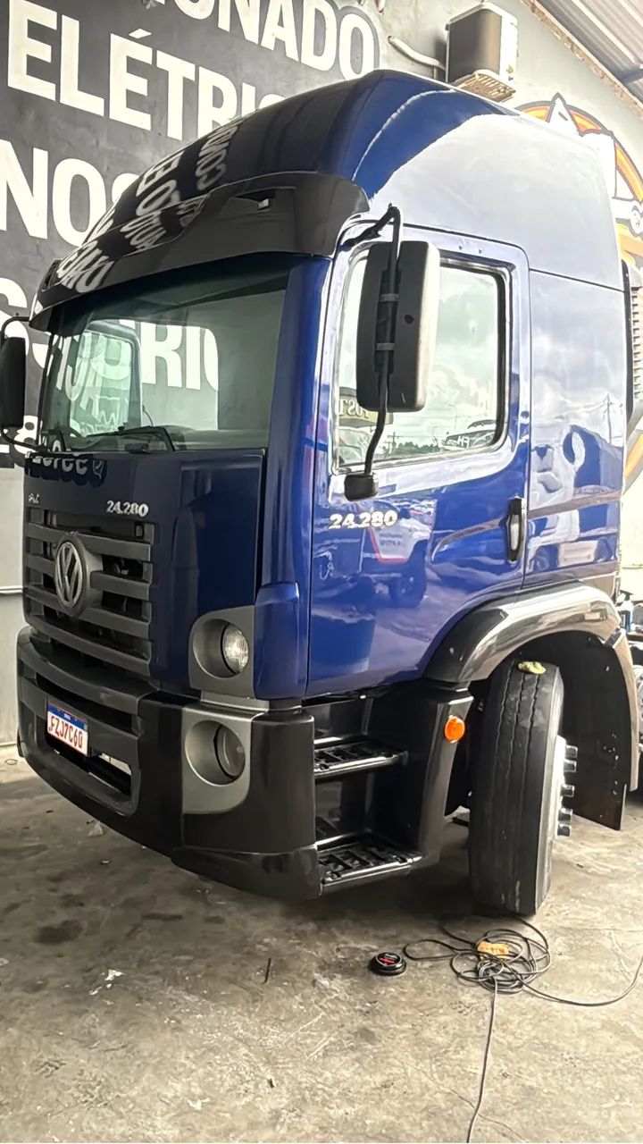 Constellation 24280 6x2 2015 - Foto 3