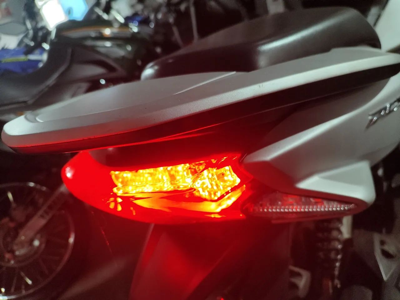 PCX 150 MODELO 2018 - Foto 4