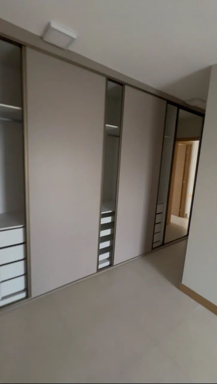 Apartamento 3Q + varanda + mobiliado + ar condicionado - Foto 2