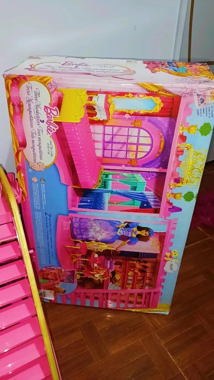 Castelo Barbie e as três mosqueteiras  - Foto 5