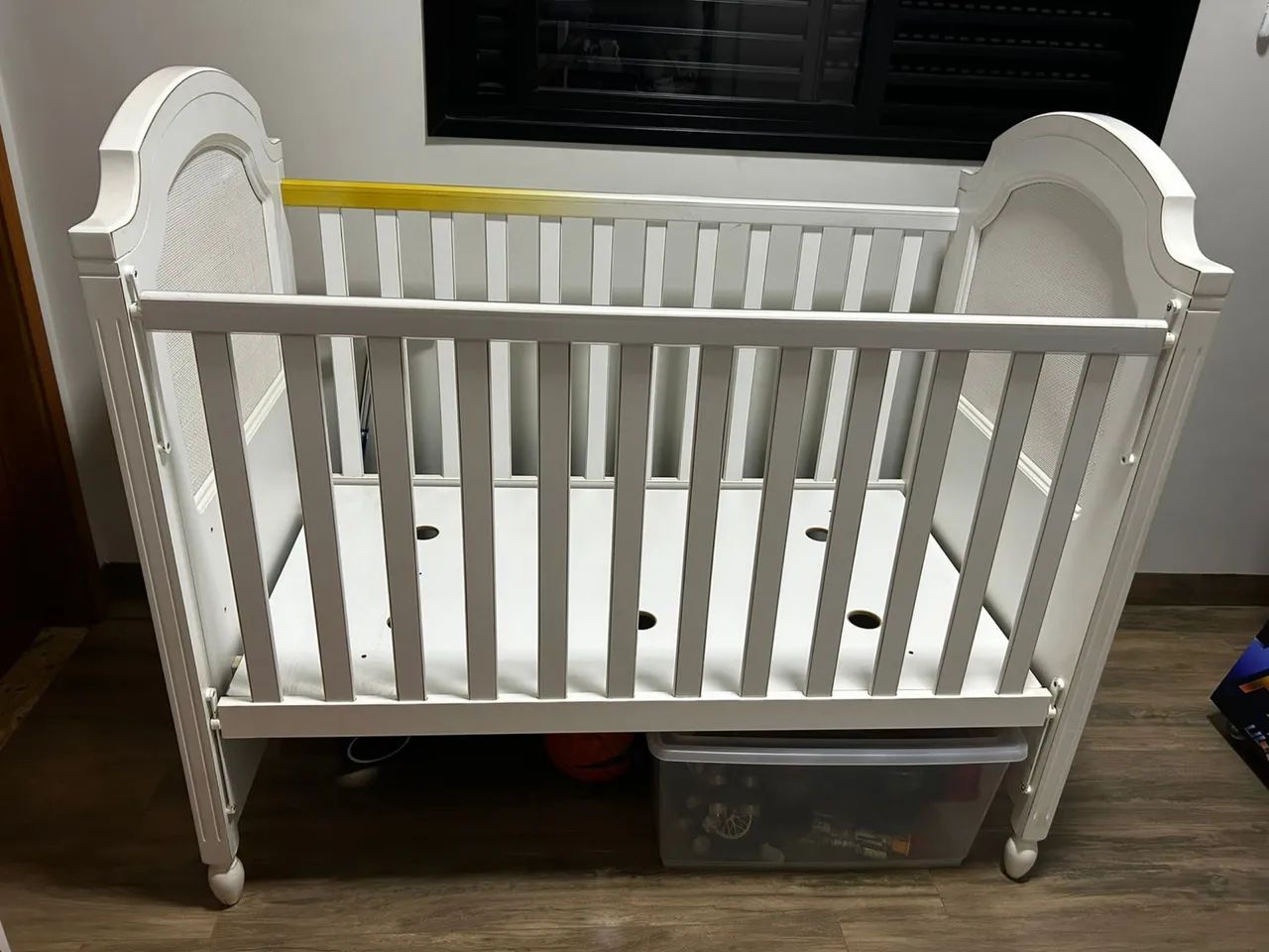 Berço Lá Vie branco fosco- Cia do móvel 