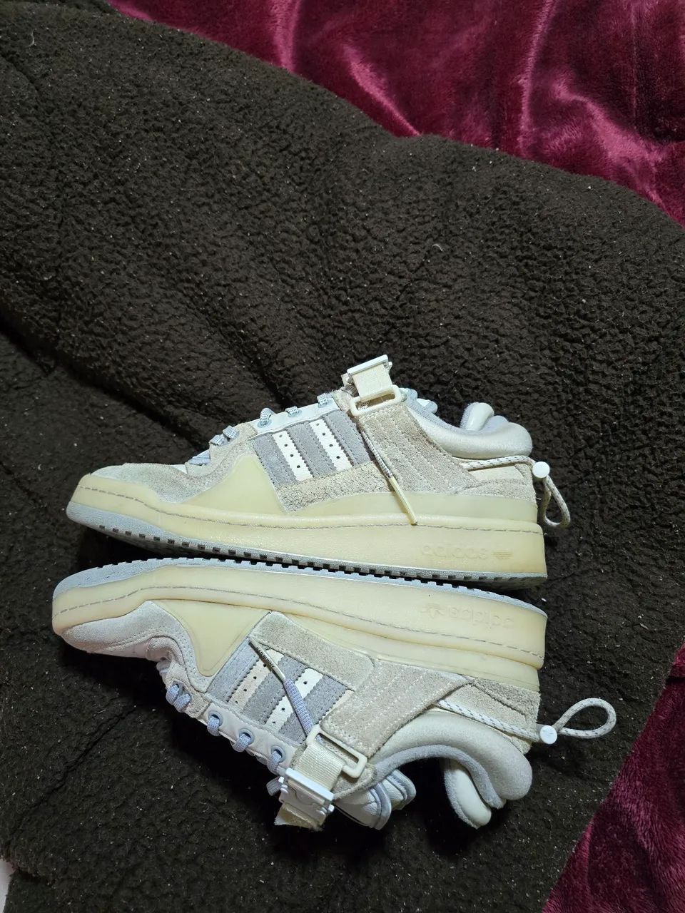 Bad Bunny x adidas Forum Buckle Low White - Foto 4