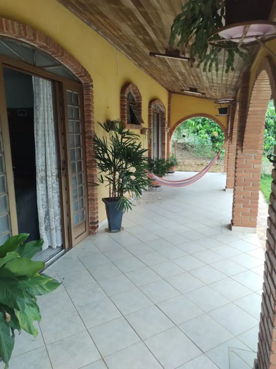 Belíssima chácara com piscina - Agudos - Foto 4