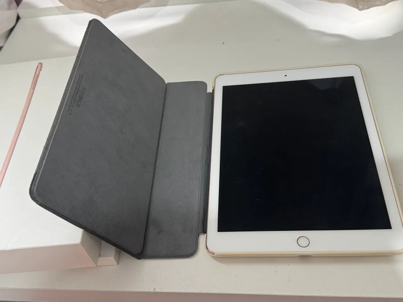 iPad Pro 256gb + teclado original - Foto 2