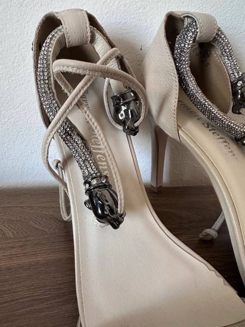 Sandália Carmen steffens