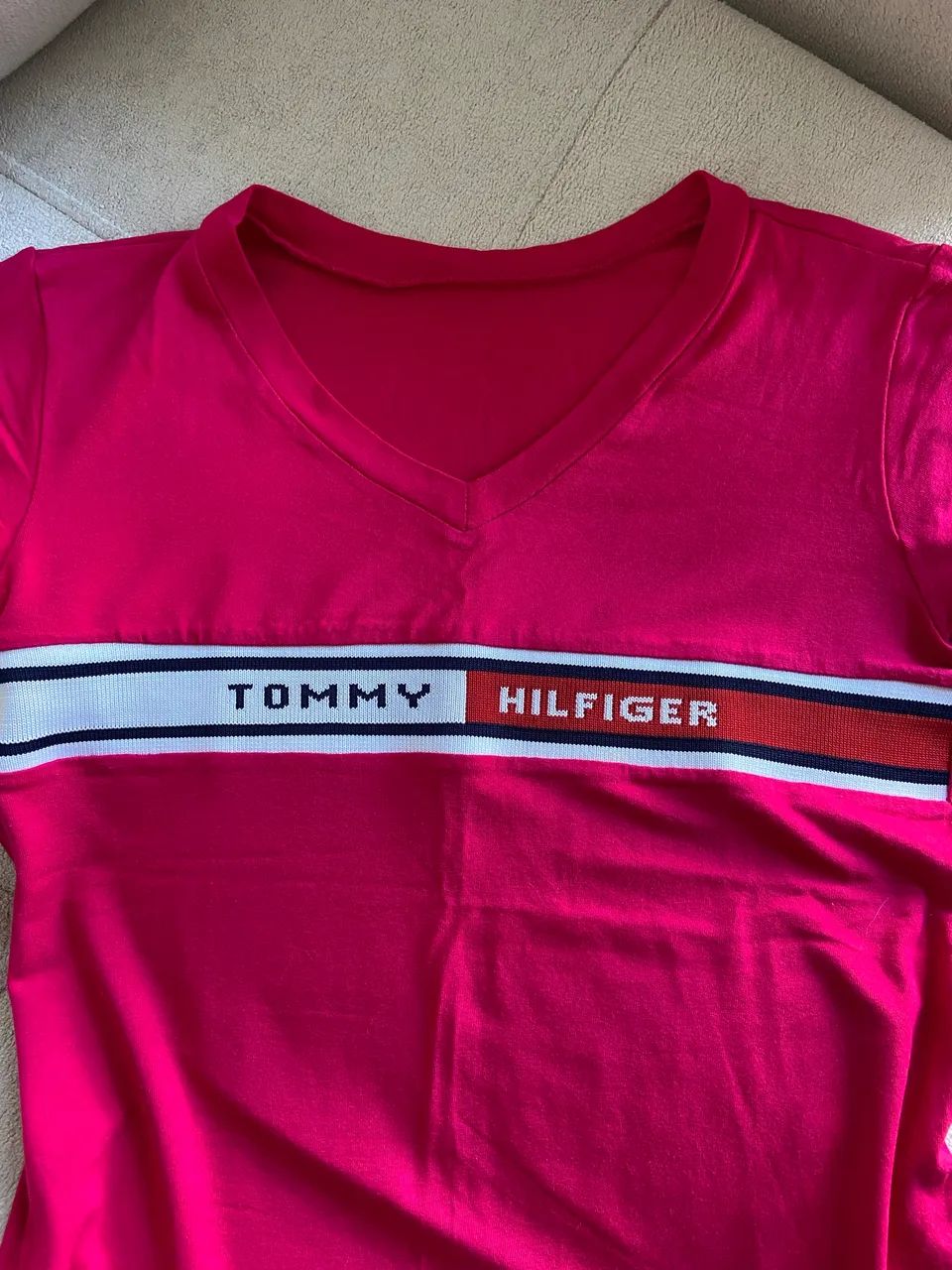 T-shirt feminina  - Foto 2