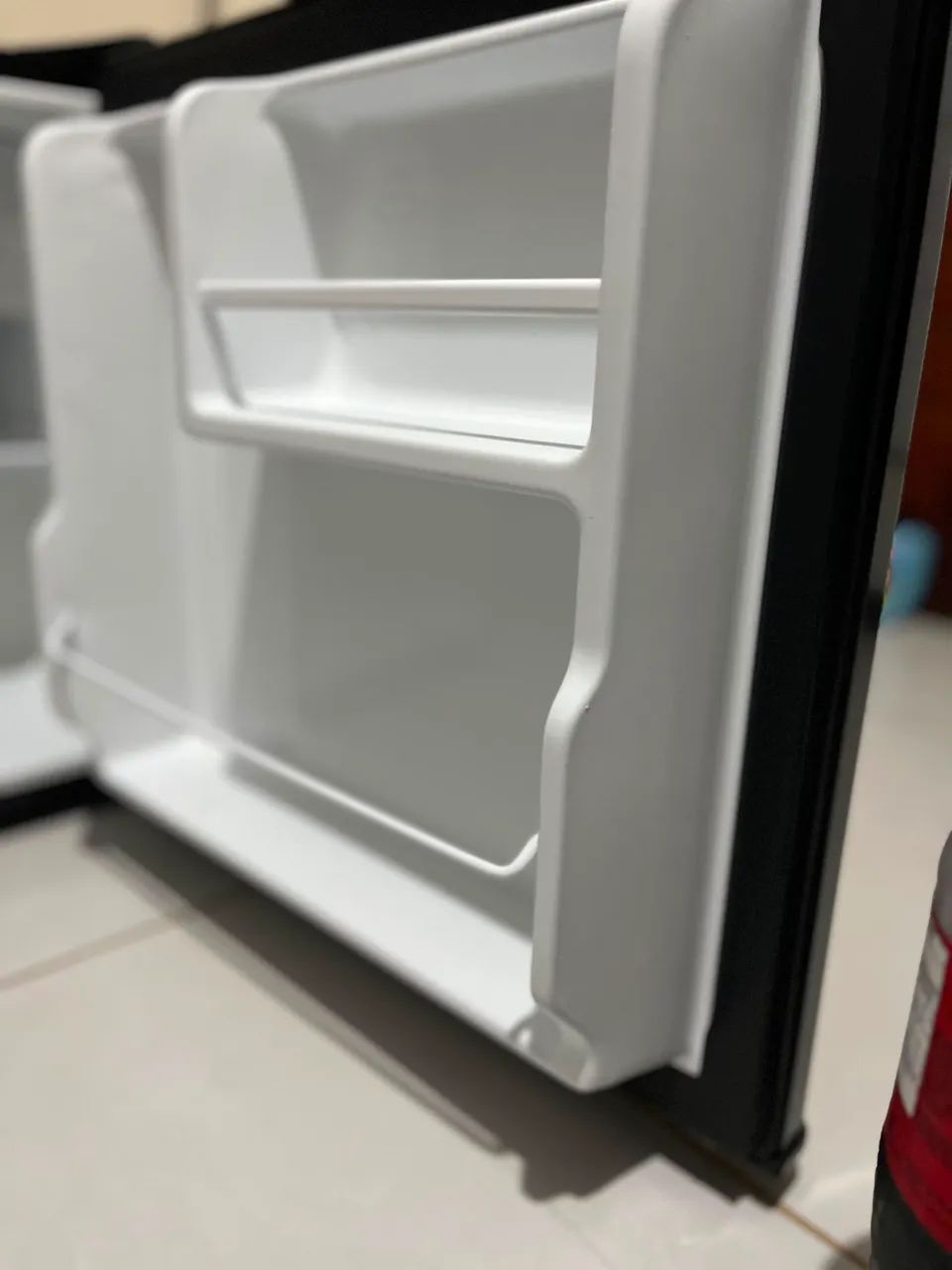 Vendo frigobar midea - Foto 5