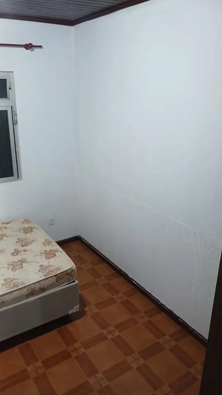 Alugo Ampla Kitnet - Corrego grande / próx. UFSC - Foto 3