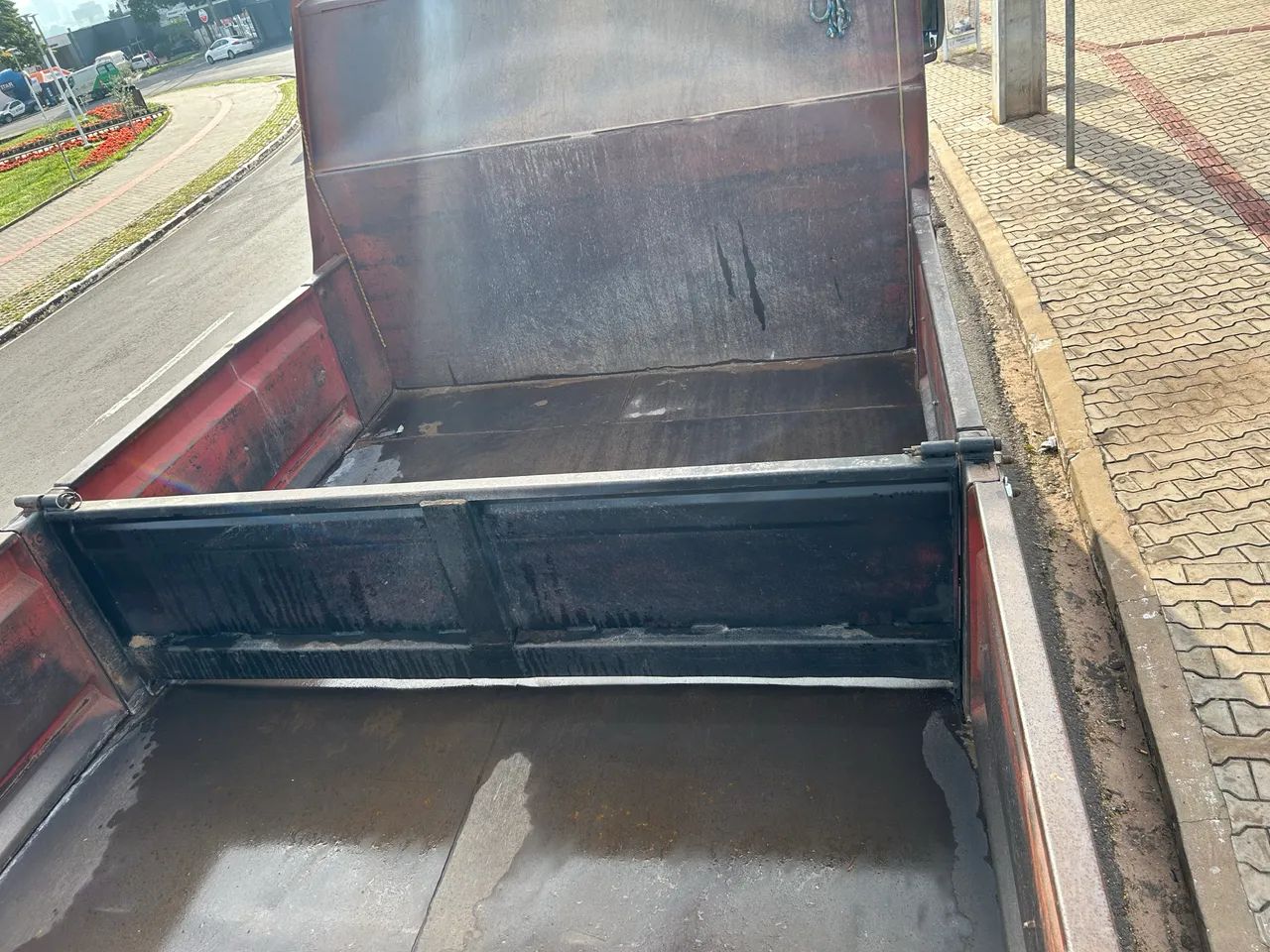 Caminhão Cargo 815 E basculante  - Foto 5