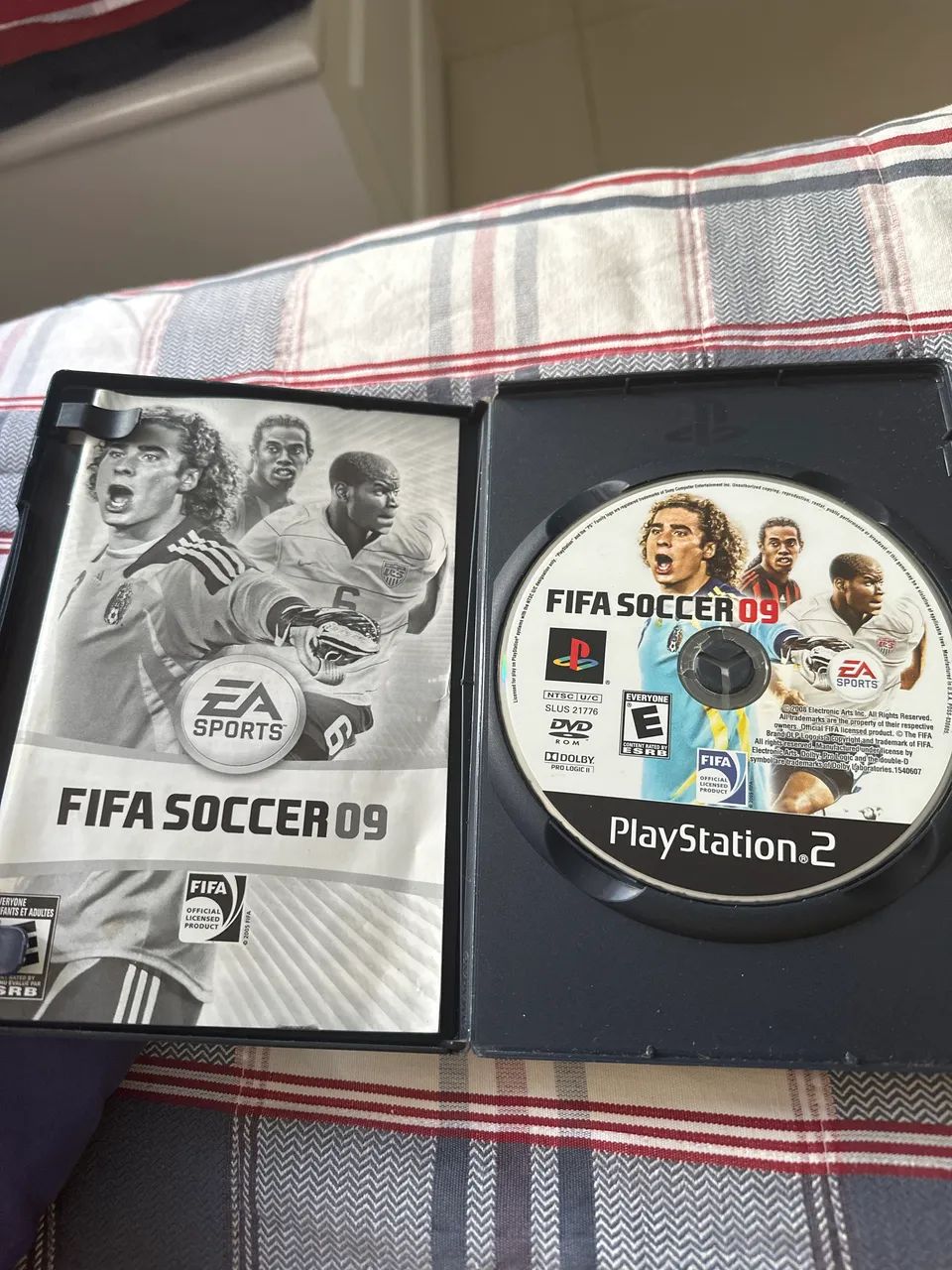 FIFA SOCCER 2009 + FIFA SOCCER 2012 - Foto 4