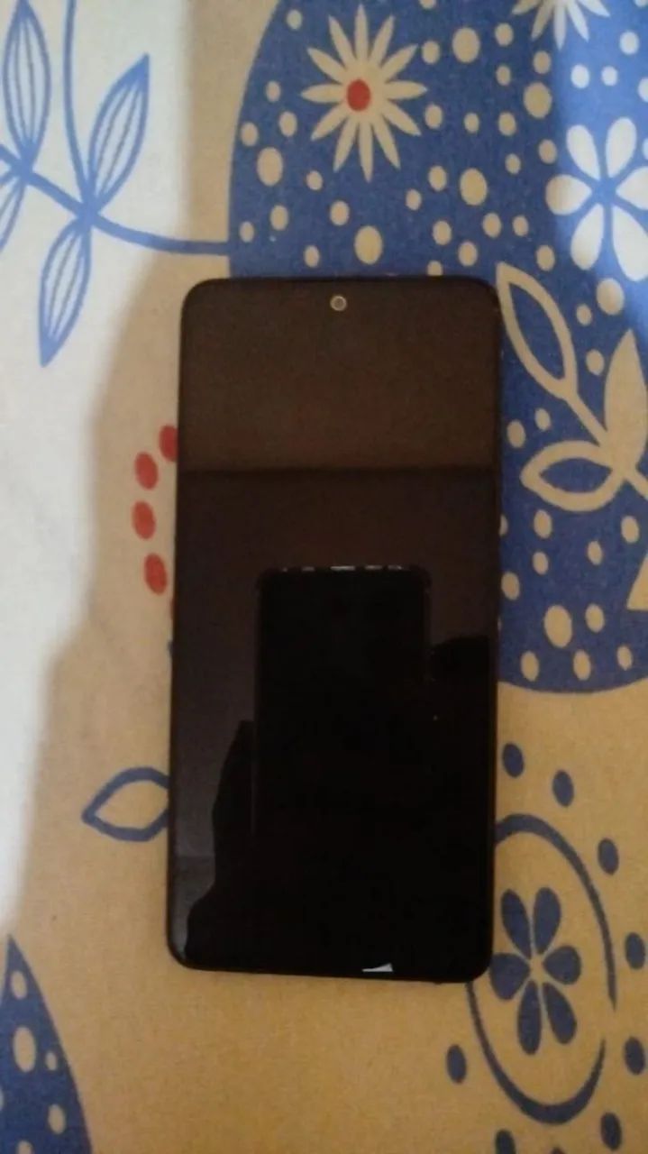 Vendo um celular redimi 12 em perfeito estado de uso sem aranhado funcionando  - Foto 2