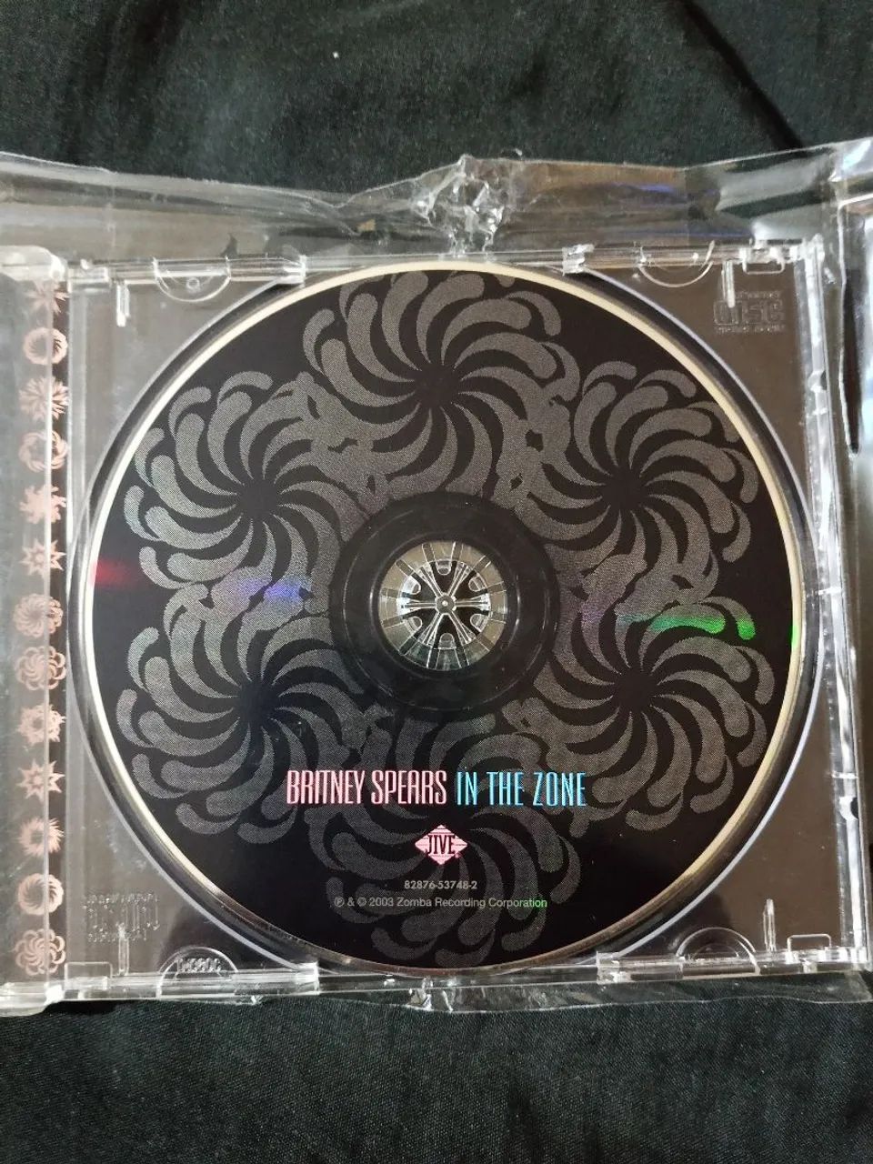 Britney Spears In The Zone americano. - Foto 3