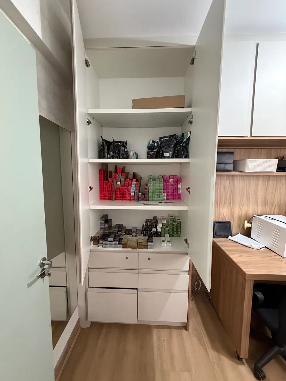 Vendo móveis de escritório,semi novos !! - Foto 5