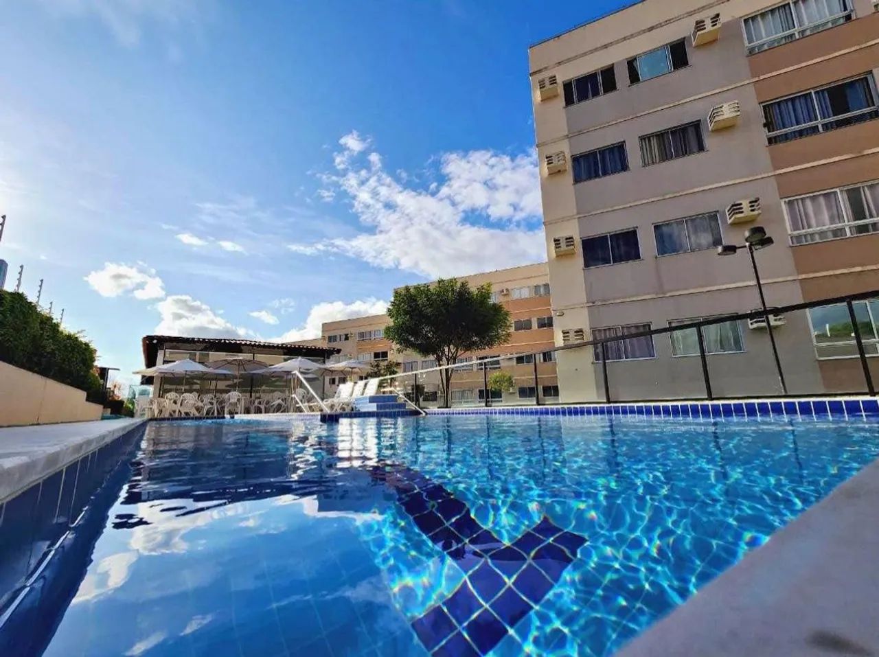 Apartamento padrão totalmente mobiliado ideal para estadias em temporada.