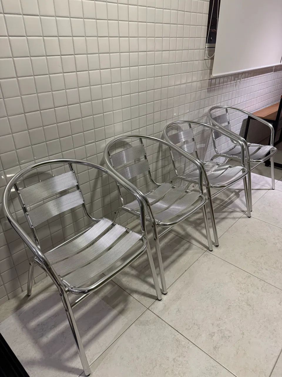 Jogo de 4 Cadeiras aço inox 