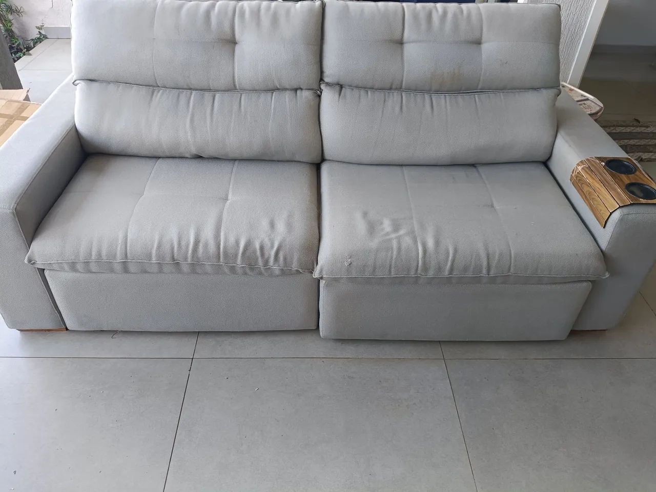 Sofá Retrátil 4 lugares 