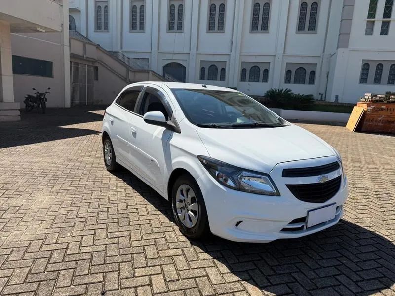 Chevrolet Onix JOY Hatch 1.0 8V Flex Mec. 4P 2019 - Foto 3