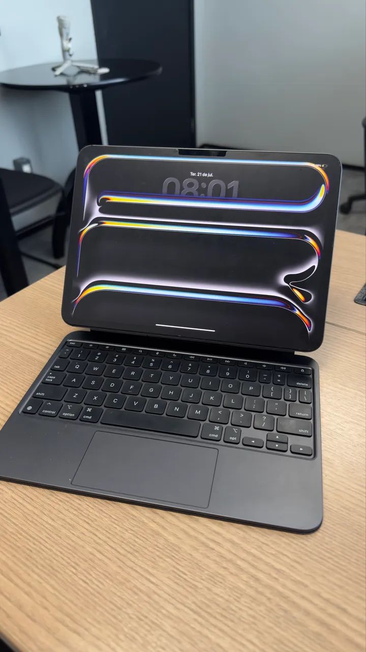 IPad 11 pro M4 256gb + Teclado Magic Keyboard Original  - Foto 5