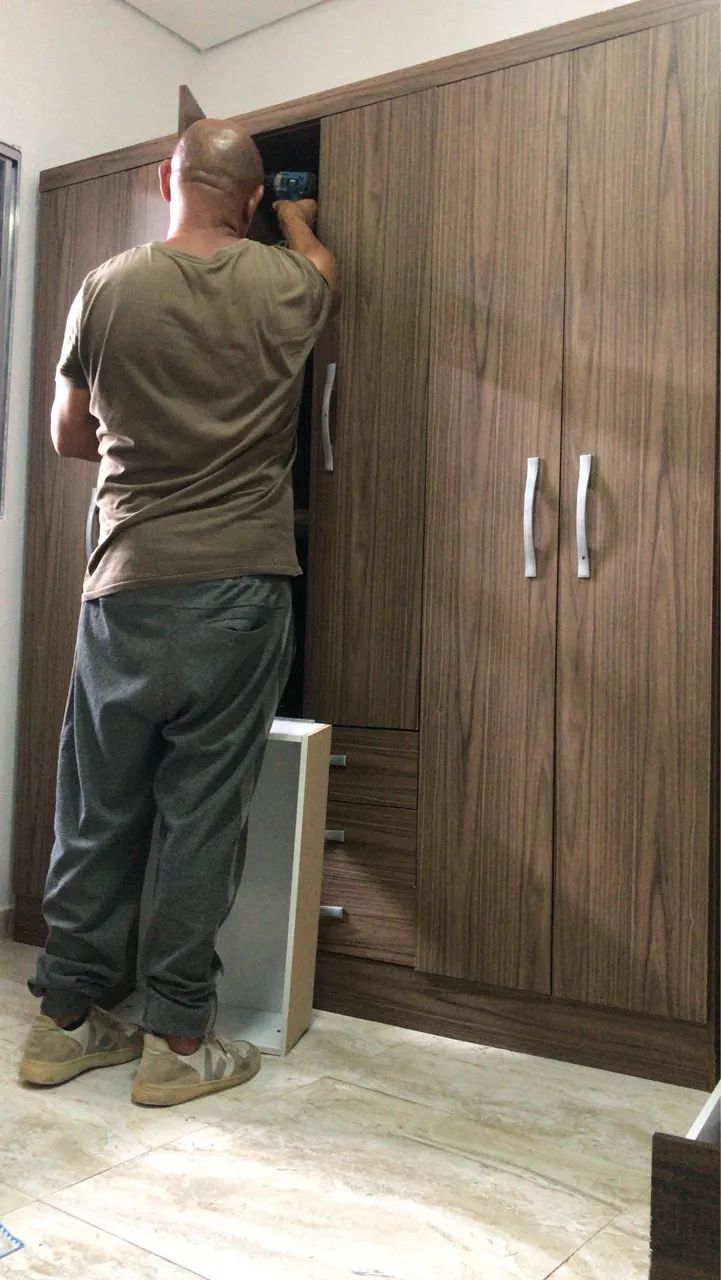 Guarda roupa de casal 