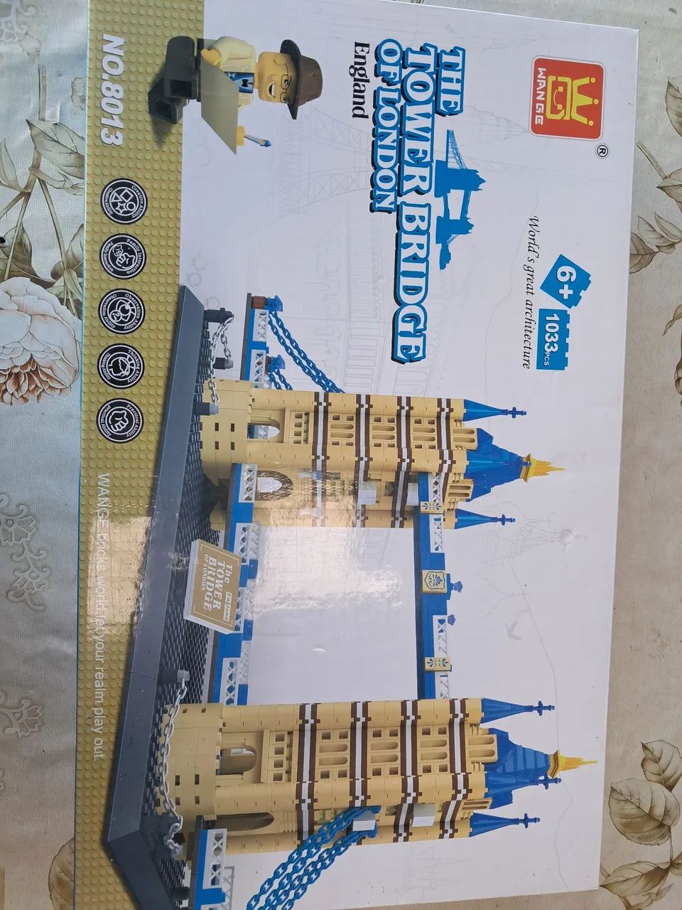 8 legos e 1 lange ( lote) desapego - Foto 5