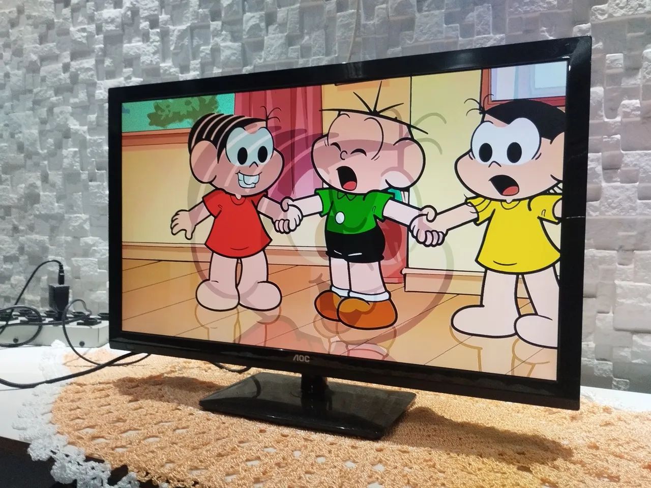 Tv AOC 24 ' LED/ 269$ - Foto 5