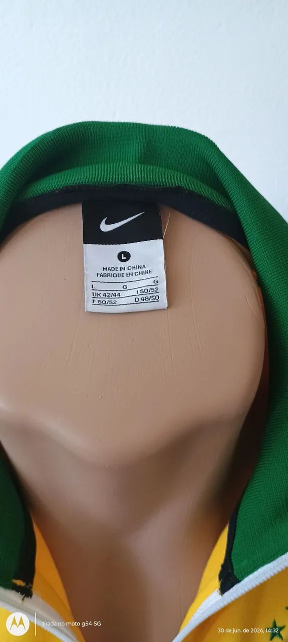 Belíssima Jaqueta Hino Seleção Brasileira Nike original 2010 Tam G - Foto 4