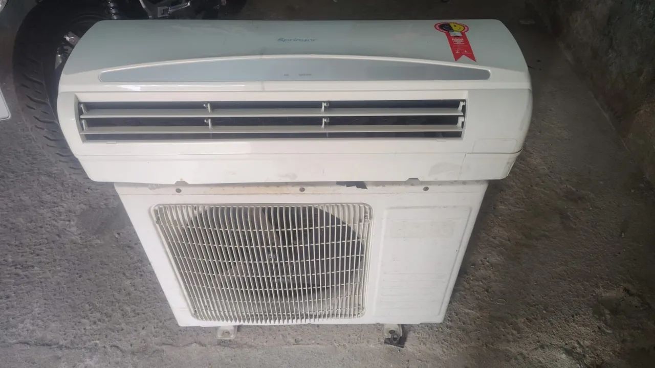 Ar condicionado 12 .000. BTUs 