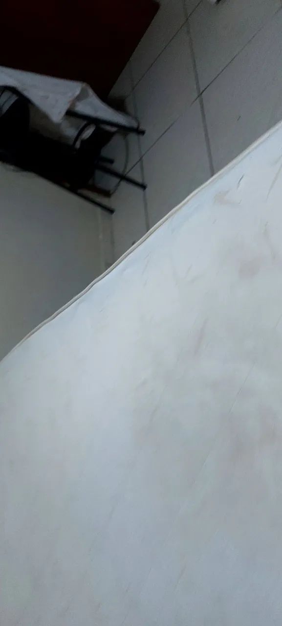 Vende-se cama Queen em bom estado, com base dupla separada, colchão de espuma. - Foto 4