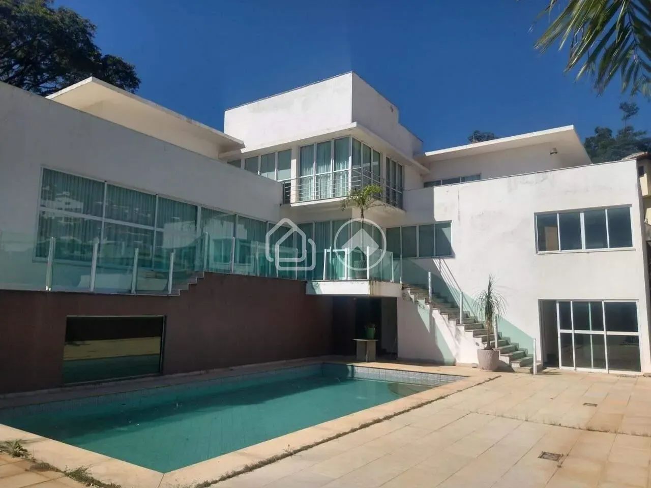 CASA COM ELEVADOR NO MANGABEIRAS ALUGUEL LUXO TOTAL - Foto 2