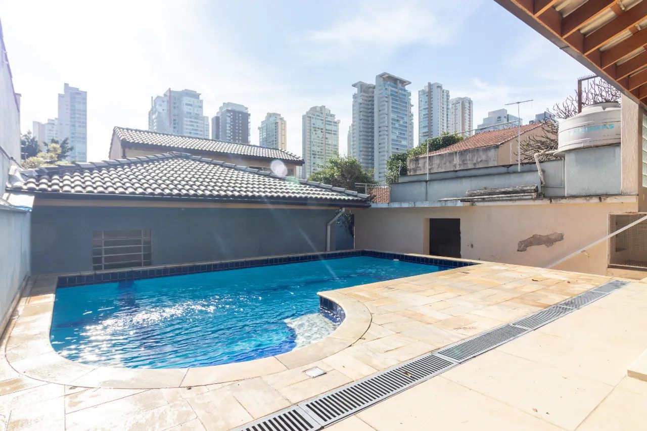 Casa para venda em Campo Belo com 4 quartos, sendo 3 suítes, 280m²