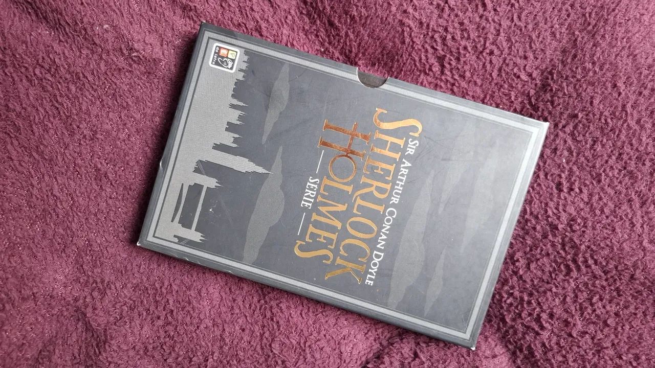 Box sherlock holmes seminovo - Foto 3