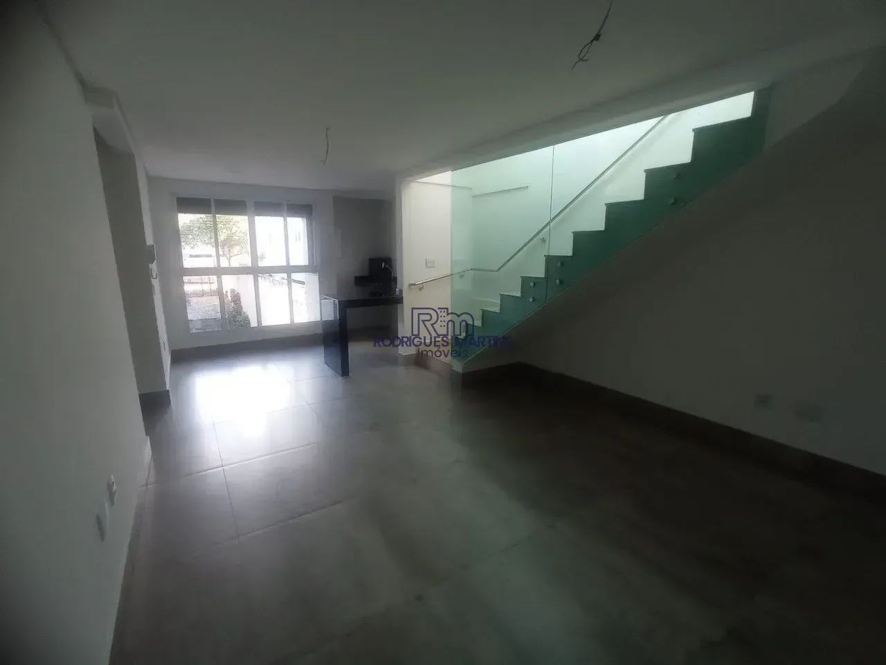 Cobertura à venda com 03 quartos no bairro Castelo