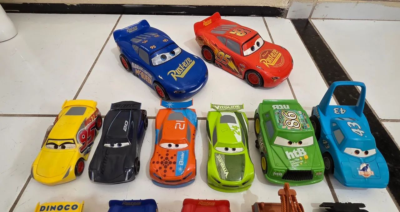 Lote de Carrinhos do Filme Carros Disney Pixar  - Foto 4