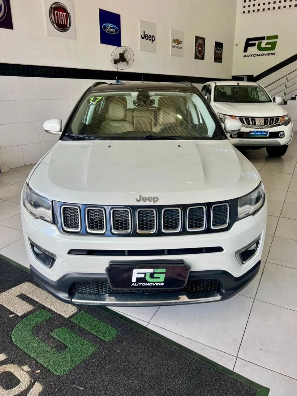 Jeep Compass Limited 2.0 4X2 Flex 16V Aut. 2017 - Foto 2