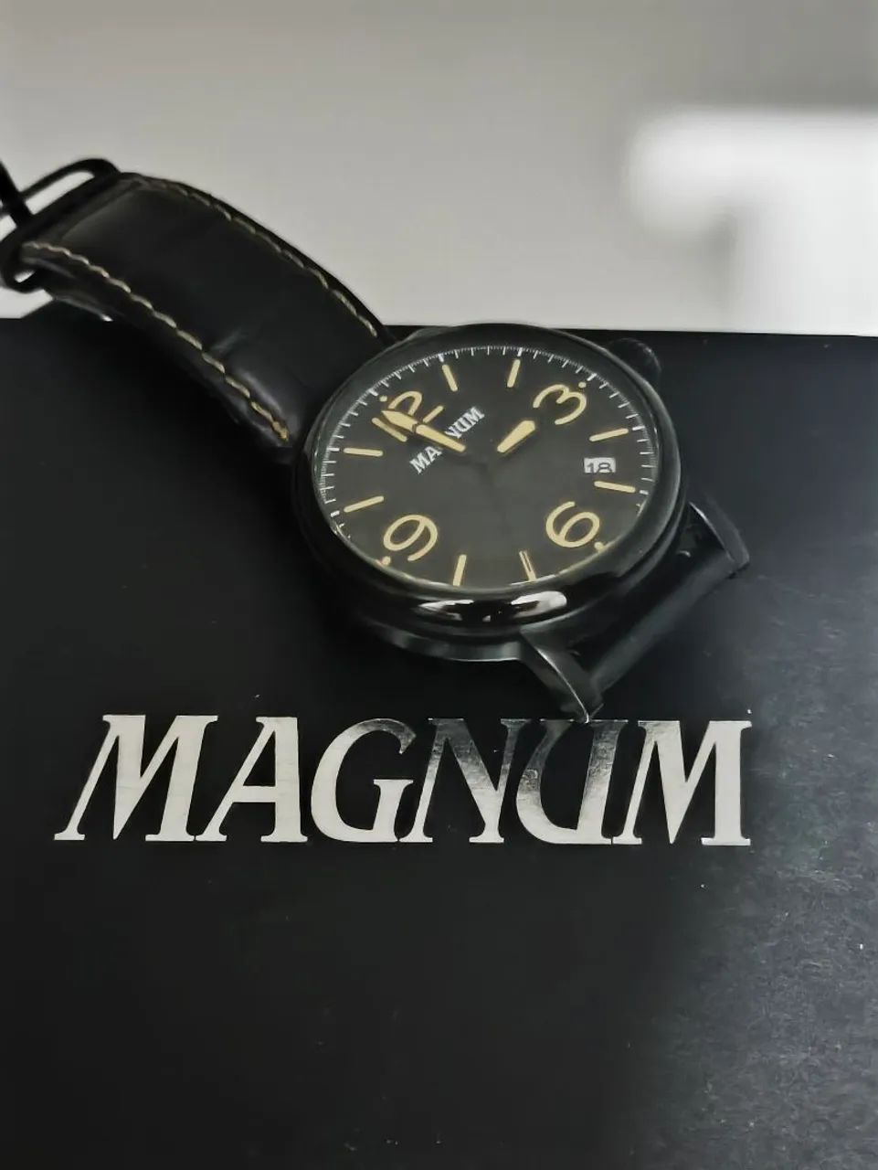 Relogio Magnum