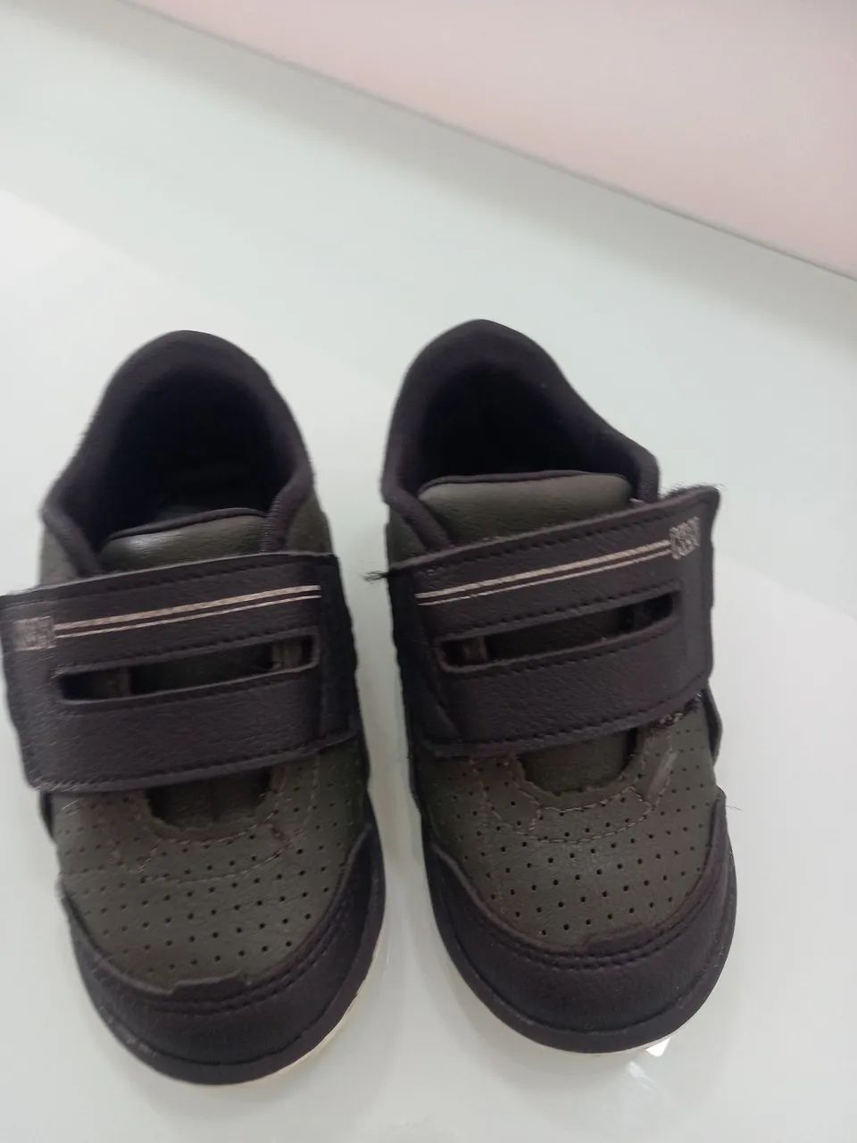 TENIS KLIN VELCRO PRETO TAMAMHO 23 - Foto 2