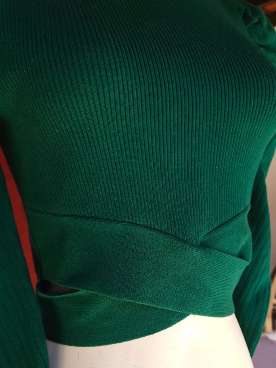 Blusa ZARA verde canelada manga bufante - Foto 5