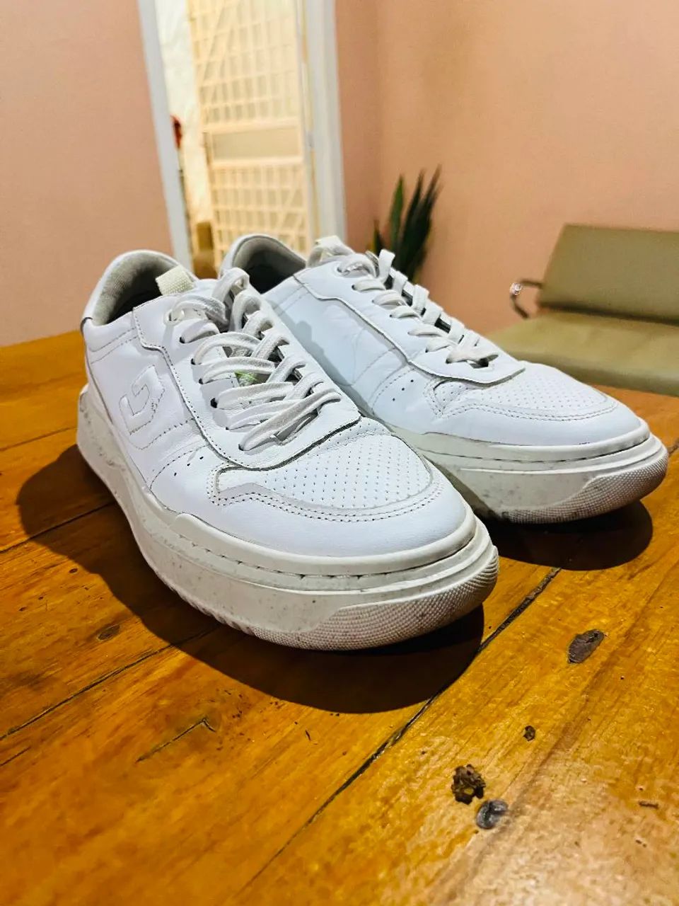 Tênis Democrata Branco - Tamanho 40 - Foto 2