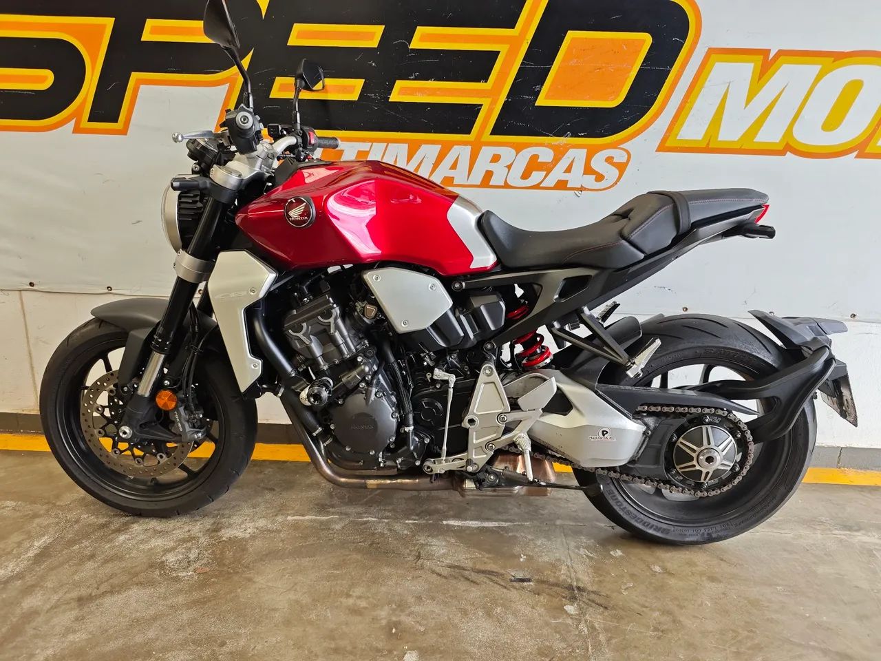 Honda CB 1000R - Foto 4