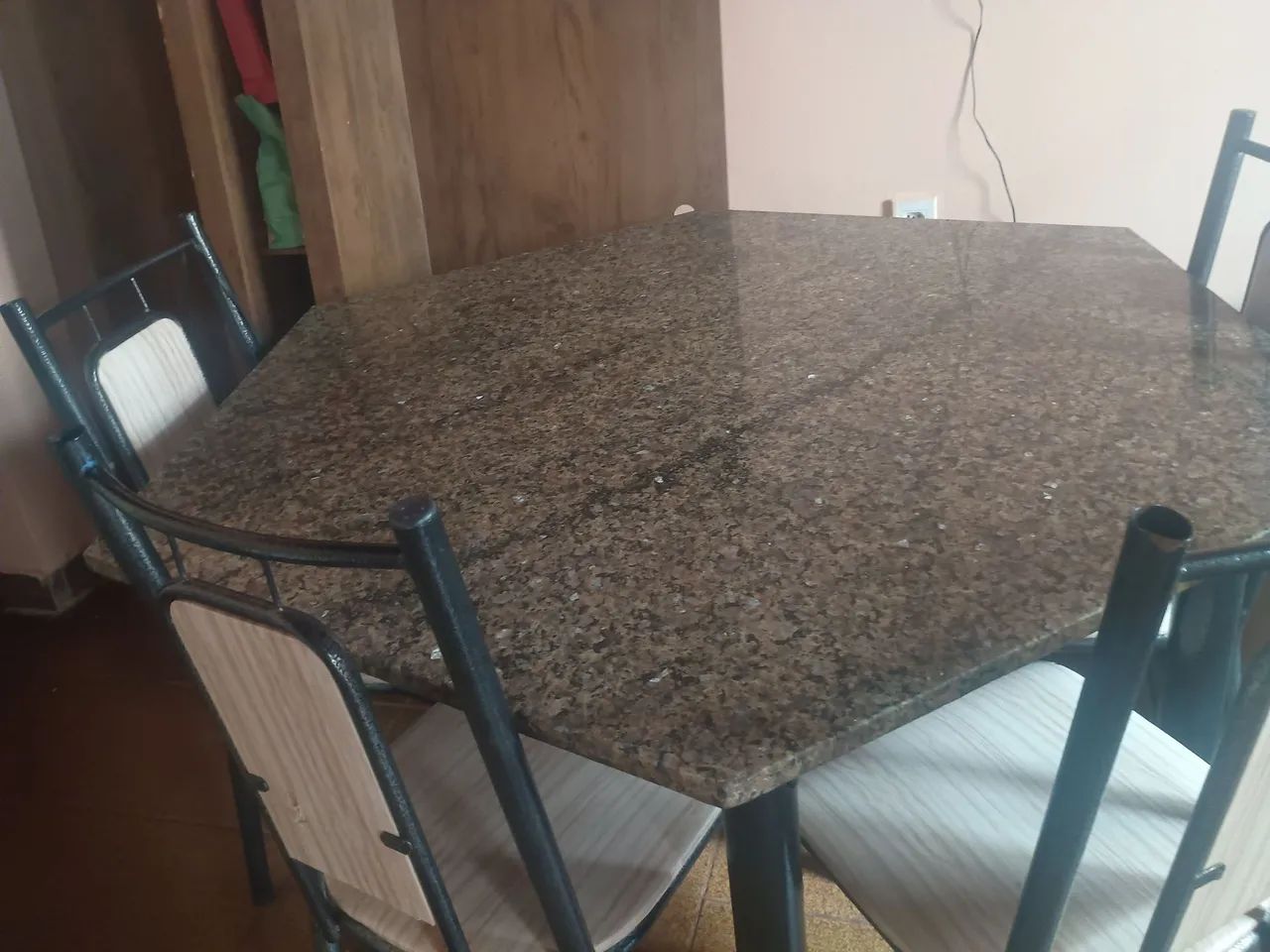Mesa de mármore 