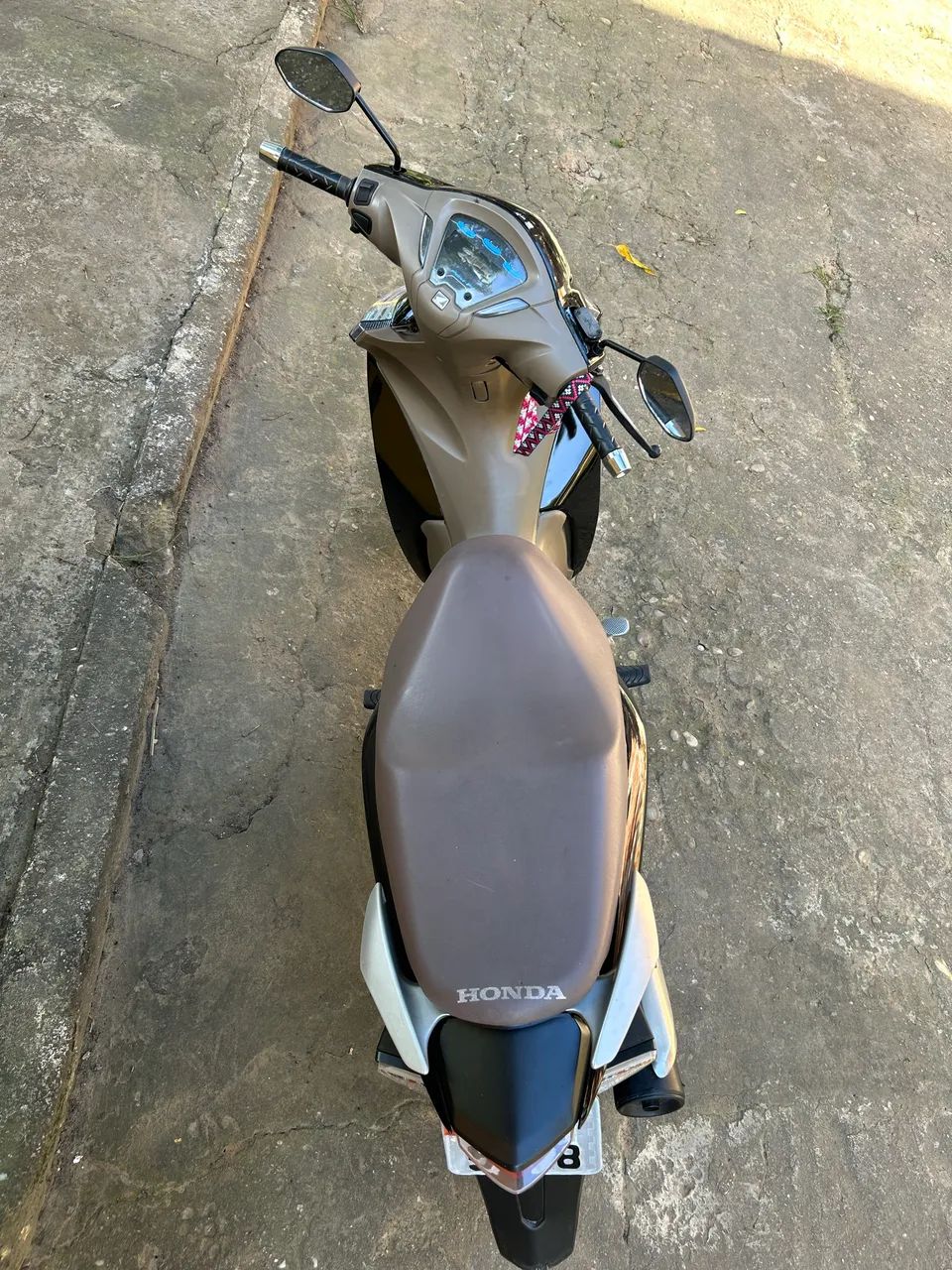 Biz 125 EX - Foto 2
