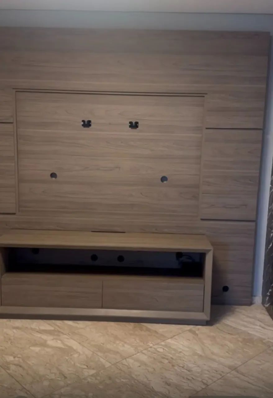 Rack para TV  e painel em excelente estado